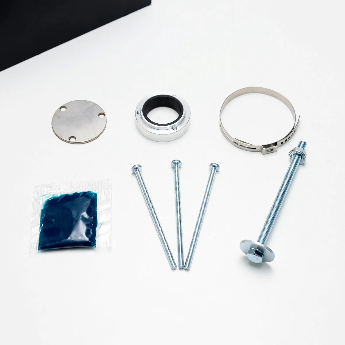 Втулка рулевой рейки для Поло седан. Полный комплект 6RU423057 Volkswagen Polo Sedan со съемником, инструкцией, смазкой и хомутом. Для установки без снятия рейки. BUSH-POLO Втулка рулевой рейки для Поло седан. Полный комплект 6RU423057 Volkswagen Polo Sedan со съемником, инструкцией, смазкой и хомутом. Для установки без снятия рейки. BUSH-POLO