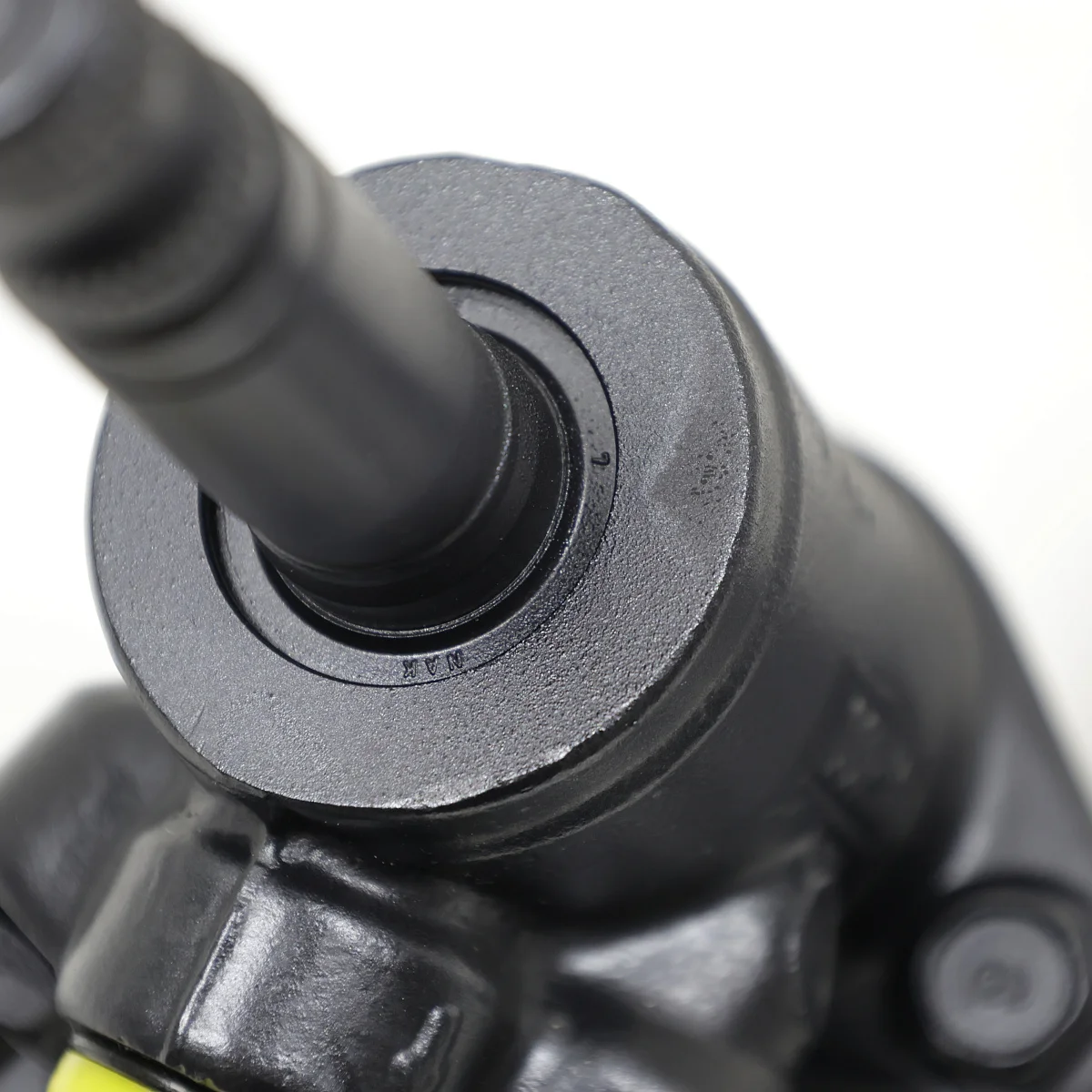 Рулевая рейка Ssang Yong Rodius I 2004-2013 без датчика Рулевая рейка Ssang Yong Rodius I 2004-2013 без датчика