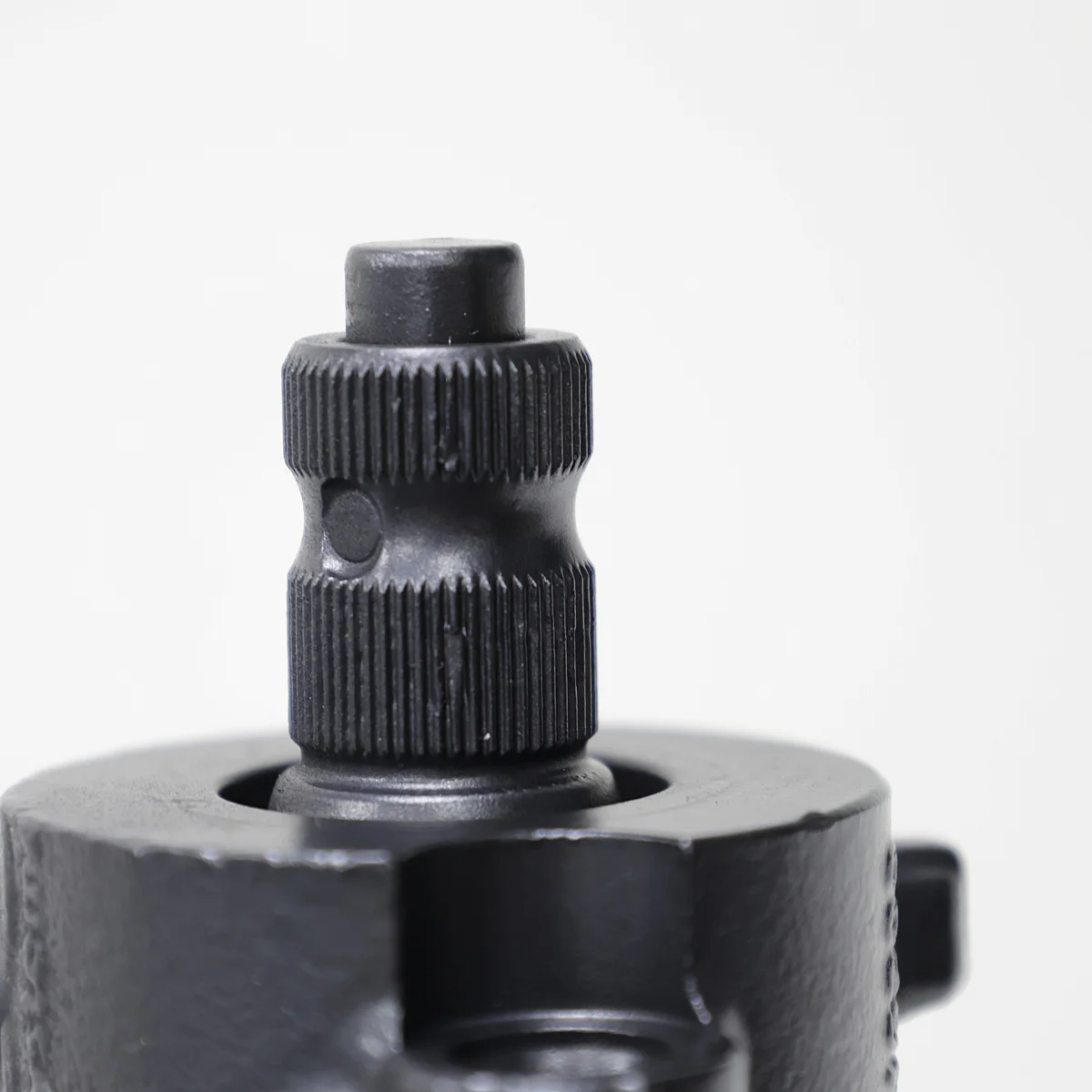 Рулевая рейка BMW X5 E70, X6 E71 E72 ZF Активная (мотор перпендикулярно корпусу) Рулевая рейка BMW X5 E70, X6 E71 E72 ZF Активная (мотор перпендикулярно корпусу)