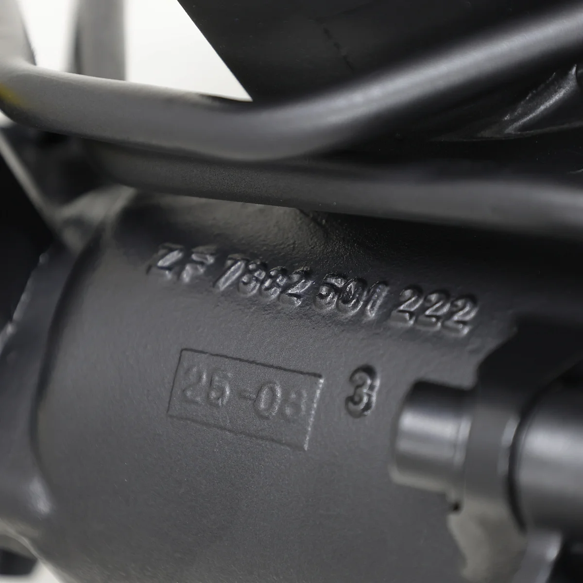 Рулевая рейка BMW X5 E70, X6 E71 E72 ZF Активная (мотор перпендикулярно корпусу) Рулевая рейка BMW X5 E70, X6 E71 E72 ZF Активная (мотор перпендикулярно корпусу)