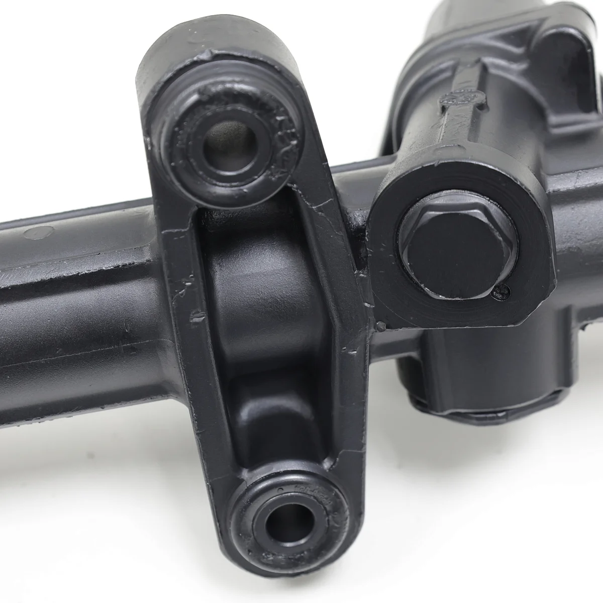 Рулевая рейка Ssang Yong Rodius I 2004-2013 без датчика Рулевая рейка Ssang Yong Rodius I 2004-2013 без датчика