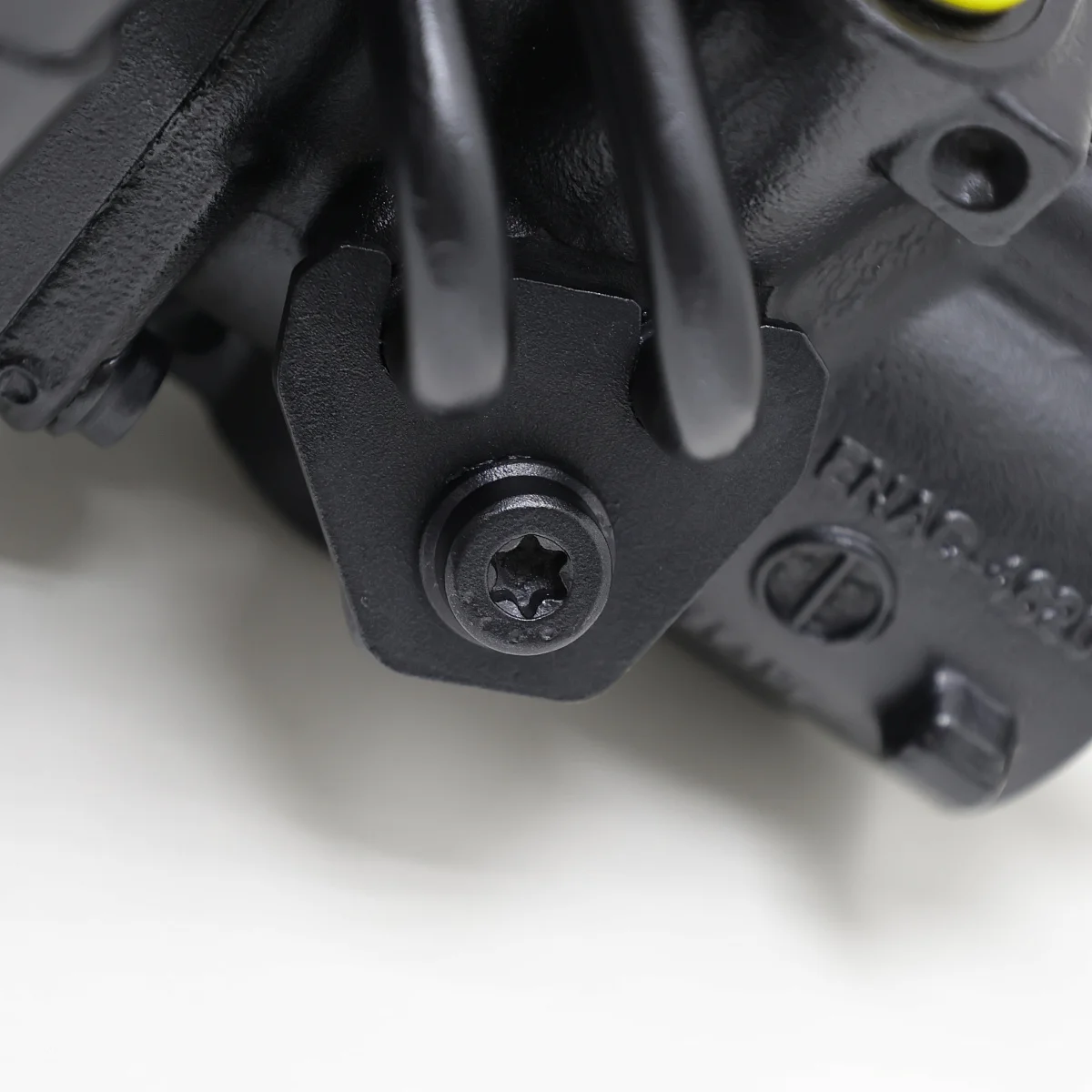 Рулевая рейка BMW X5 E70, X6 E71 E72 ZF Активная (мотор перпендикулярно корпусу) Рулевая рейка BMW X5 E70, X6 E71 E72 ZF Активная (мотор перпендикулярно корпусу)