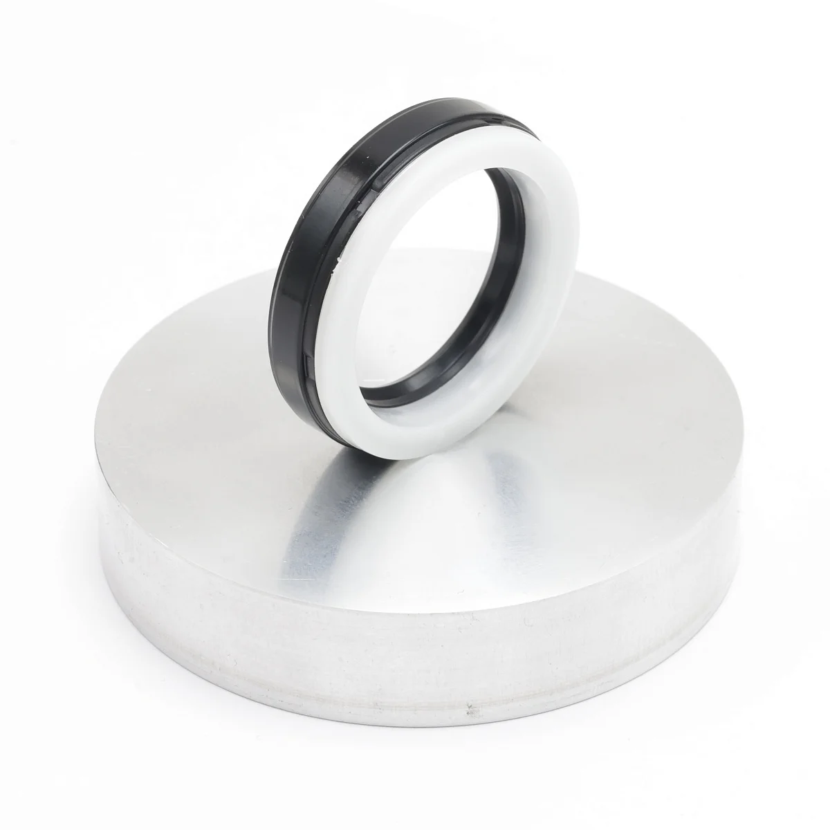 Сальник рулевой рейки 28 38  7 9 7V3 type S-HP Сальник рулевой рейки 28 38  7 9 7V3 type S-HP