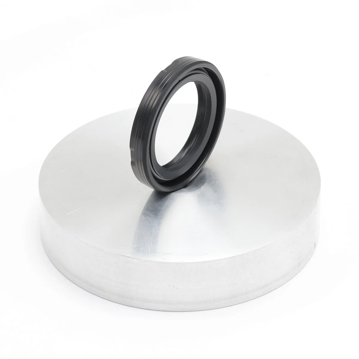 Сальник рулевой рейки 24 33  5  1РМ type T Сальник рулевой рейки 24 33  5  1РМ type T