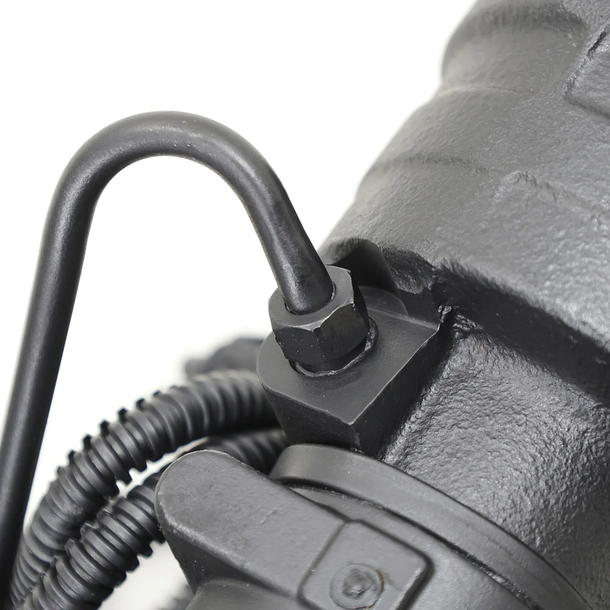 Рулевая рейка Chevrolet Captiva, Opel Antara с датчиком до 2012г. Трубки г/цилиндра вертикально Рулевая рейка Chevrolet Captiva, Opel Antara с датчиком до 2012г. Трубки г/цилиндра вертикально