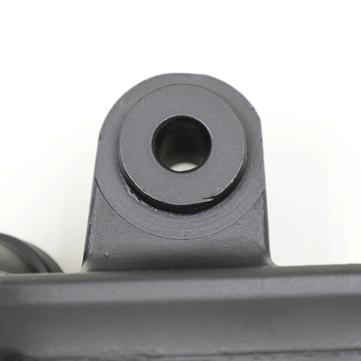 Рулевая рейка Ssang Yong Rodius I 2004-2013 без датчика Рулевая рейка Ssang Yong Rodius I 2004-2013 без датчика