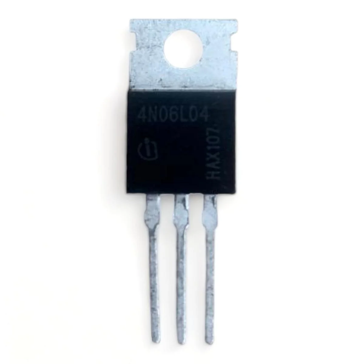 Транзистор 4N06L04 Infineon IPP90N06S4L-04 TO-220 60V 90A для насосов ЭГУР 1 шт. Транзистор 4N06L04 Infineon IPP90N06S4L-04 TO-220 60V 90A для насосов ЭГУР 1 шт.