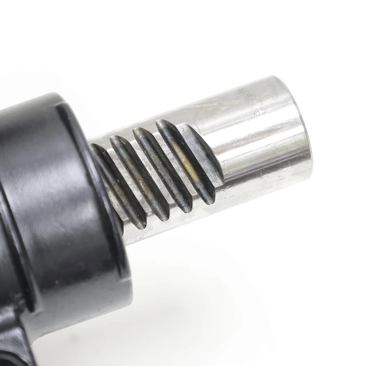 Рулевая рейка Chrysler PT Cruiser 2000-, Neon 1999-, Dodge Neon 1999- без датчика Рулевая рейка Chrysler PT Cruiser 2000-, Neon 1999-, Dodge Neon 1999- без датчика