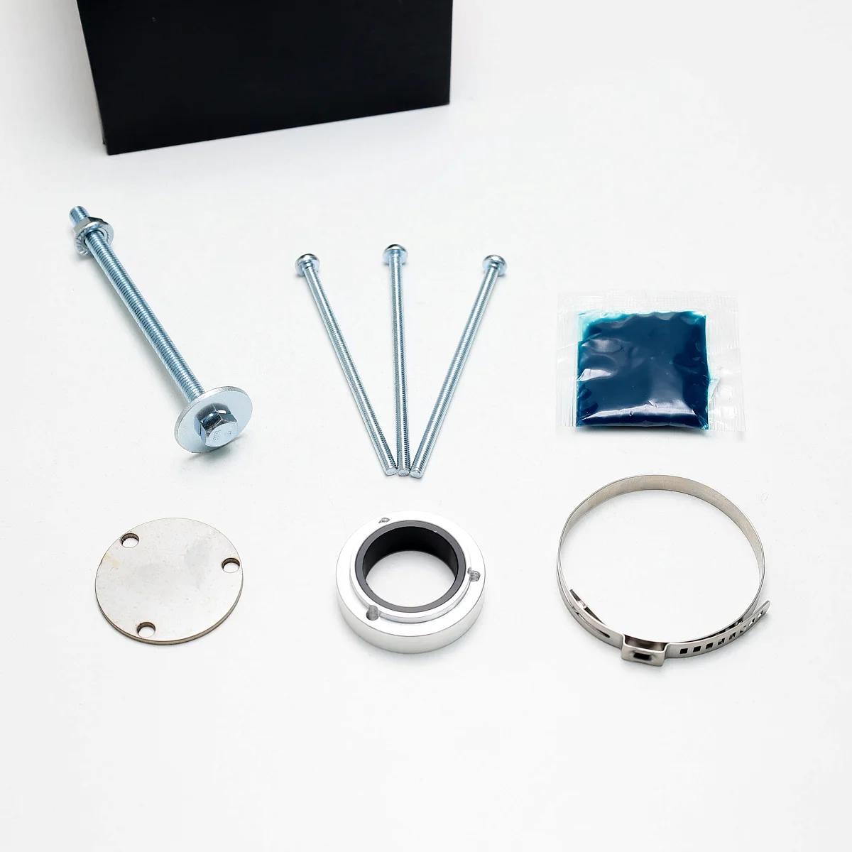 Втулка рулевой рейки для Поло седан. Полный комплект 6RU423057 Volkswagen Polo Sedan со съемником, инструкцией, смазкой и хомутом. Для установки без снятия рейки. BUSH-POLO Втулка рулевой рейки для Поло седан. Полный комплект 6RU423057 Volkswagen Polo Sedan со съемником, инструкцией, смазкой и хомутом. Для установки без снятия рейки. BUSH-POLO