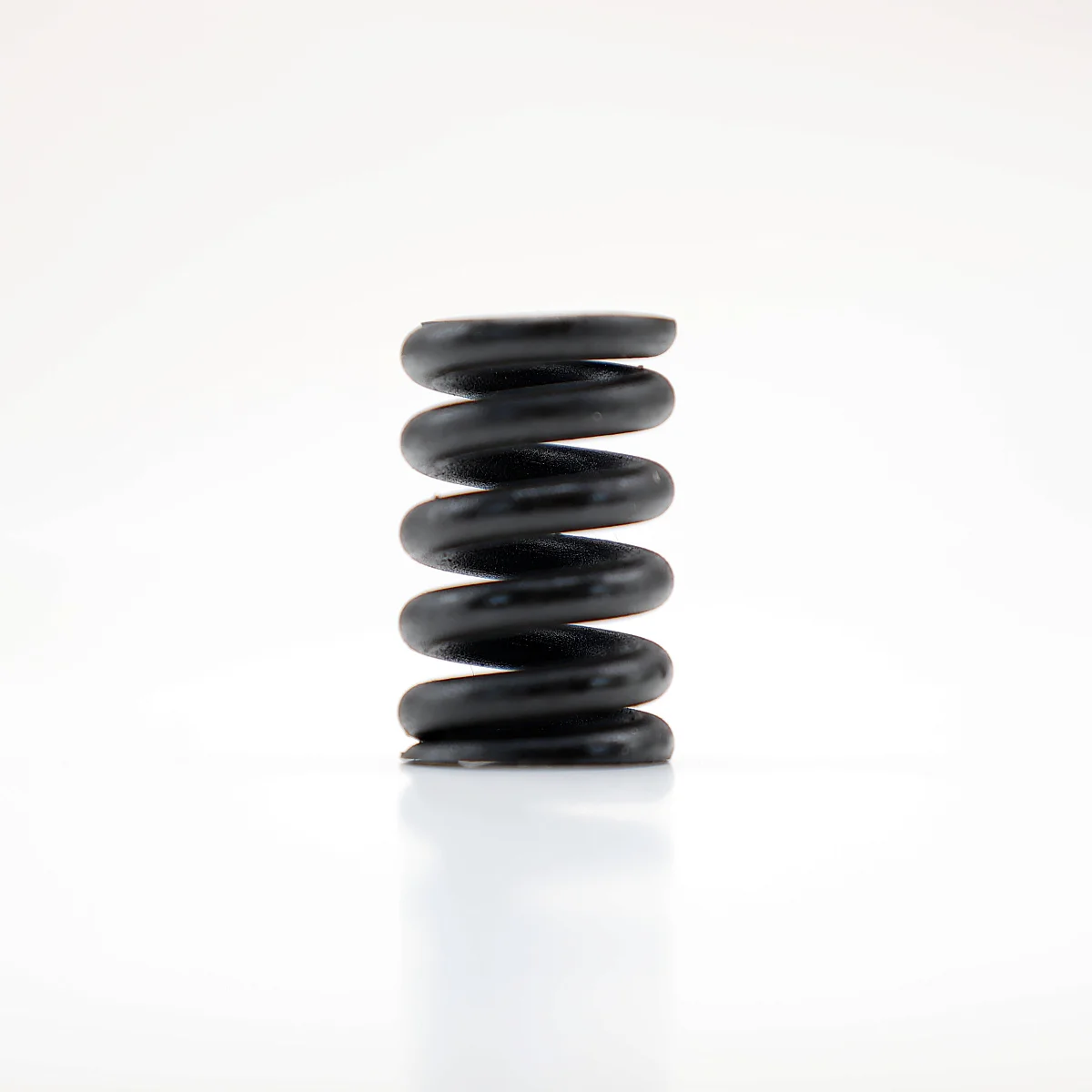 Пружина регулировочная усиленная для рулевых реек Ford Focus 2, 3 Пружина регулировочная усиленная для рулевых реек Ford Focus 2, 3