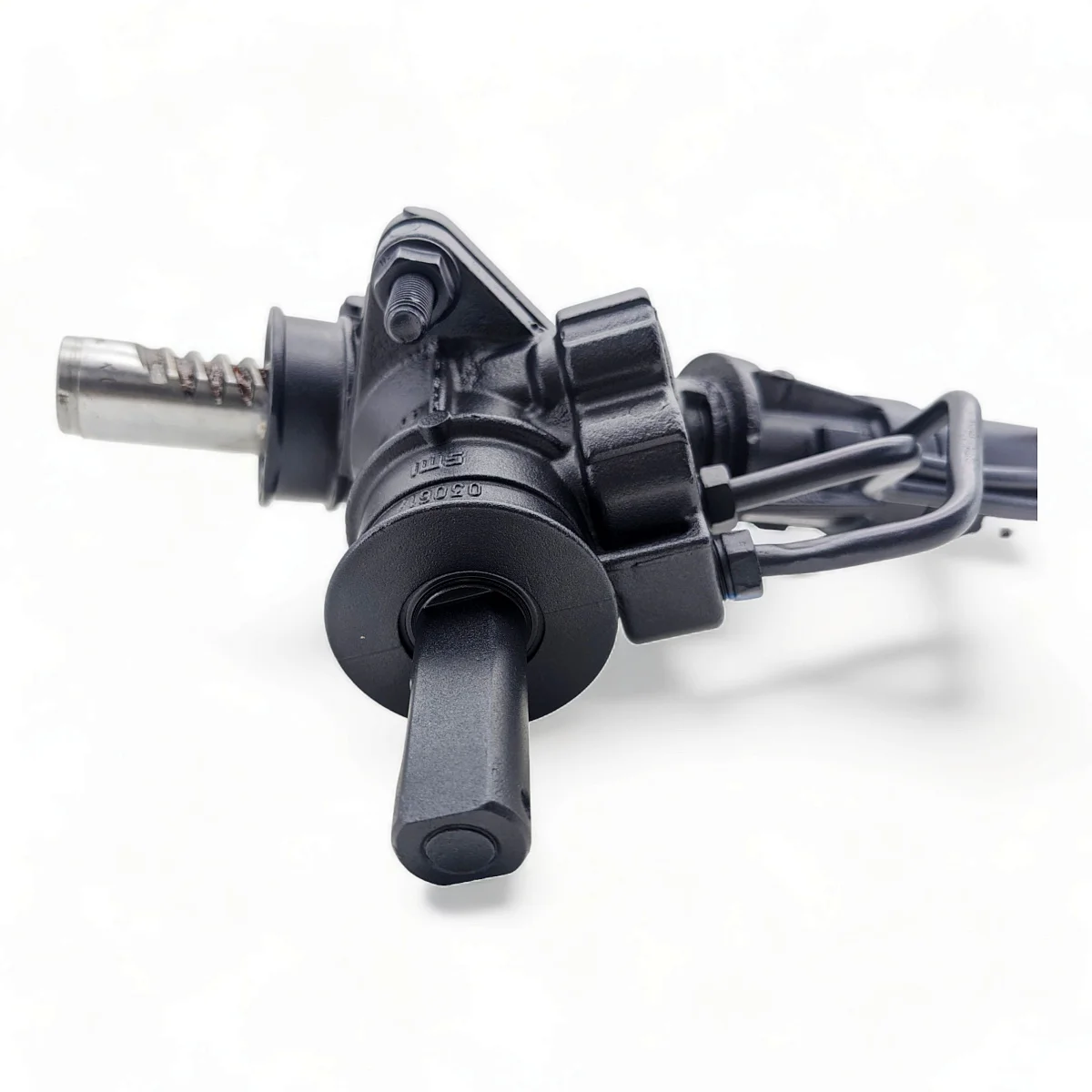 Рулевая рейка Renault Clio II / Symbol 98-08, Kangoo 97-08 Nissan Kubistar 03-08 SMI трубки вбок Рулевая рейка Renault Clio II / Symbol 98-08, Kangoo 97-08 Nissan Kubistar 03-08 SMI трубки вбок