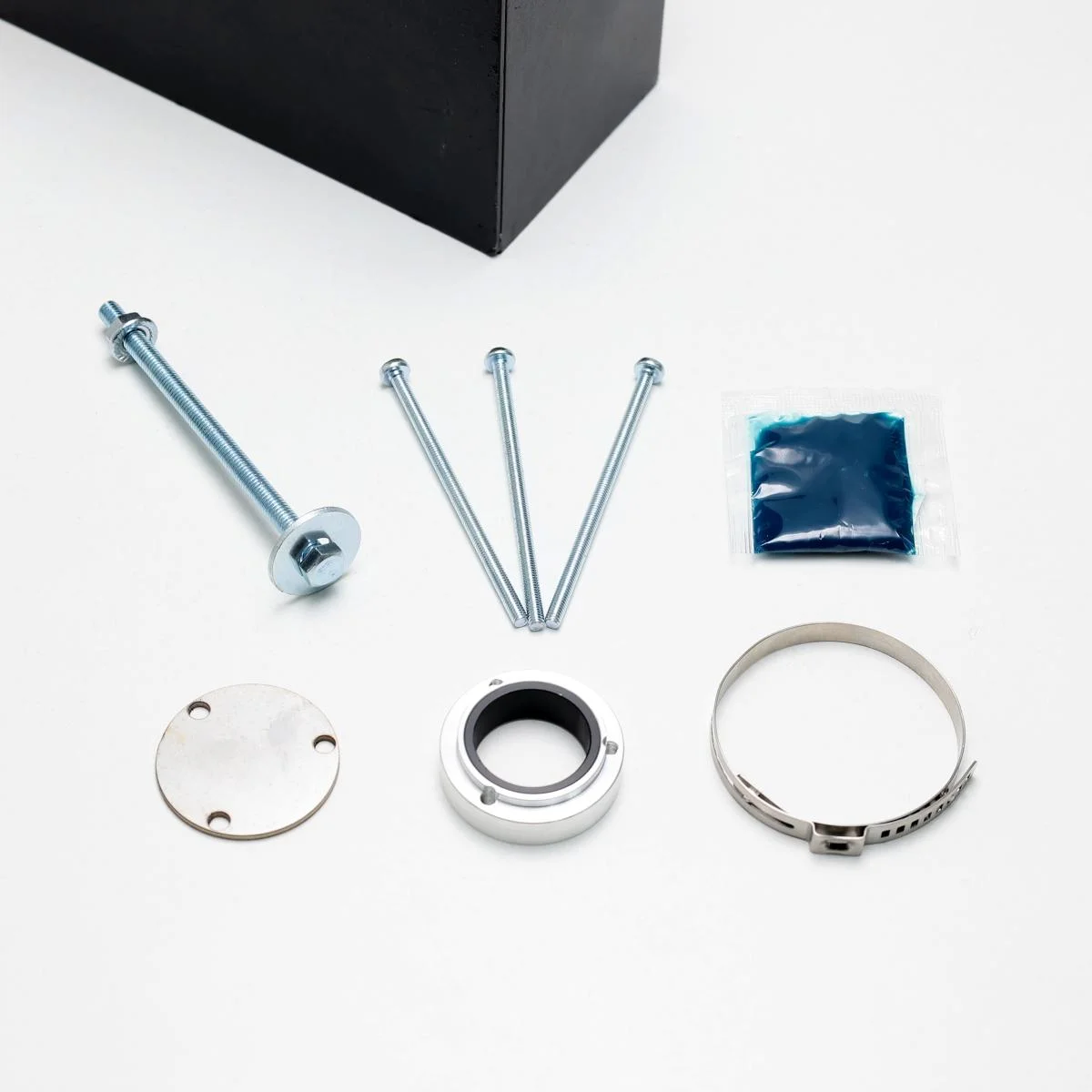 Втулка рулевой рейки для Поло седан. Полный комплект 6RU423057 Volkswagen Polo Sedan со съемником, инструкцией, смазкой и хомутом. Для установки без снятия рейки. BUSH-POLO Втулка рулевой рейки для Поло седан. Полный комплект 6RU423057 Volkswagen Polo Sedan со съемником, инструкцией, смазкой и хомутом. Для установки без снятия рейки. BUSH-POLO