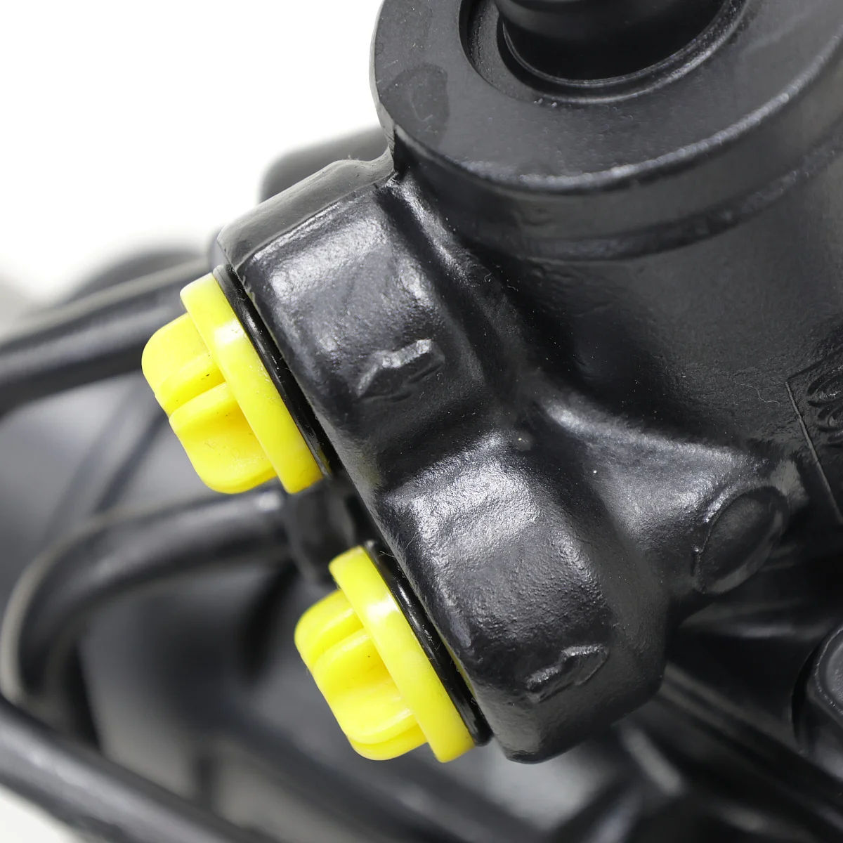 Рулевая рейка Ssang Yong Rodius I 2004-2013 без датчика Рулевая рейка Ssang Yong Rodius I 2004-2013 без датчика