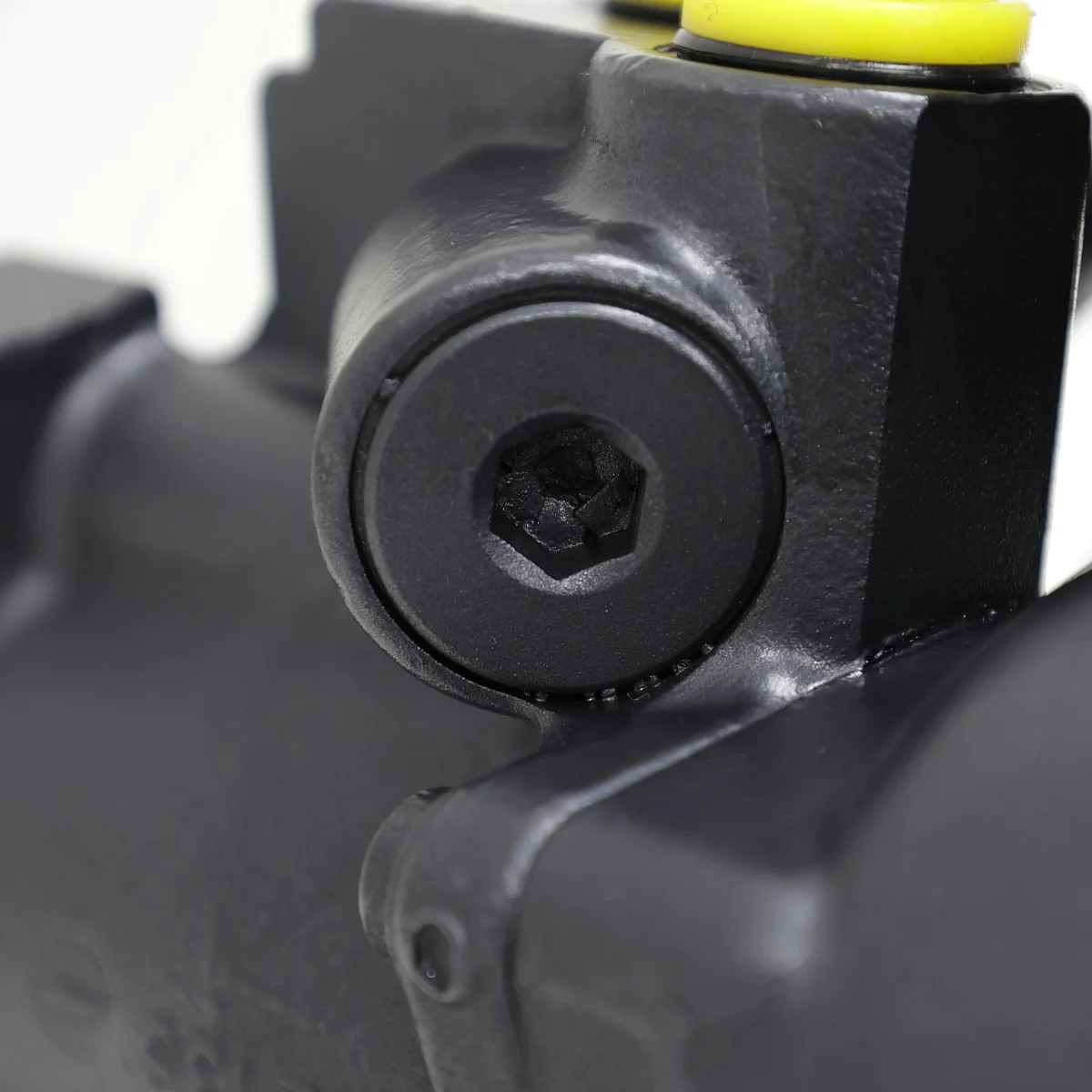 Рулевая рейка BMW X5 E70, X6 E71 E72 ZF Активная (мотор перпендикулярно корпусу) Рулевая рейка BMW X5 E70, X6 E71 E72 ZF Активная (мотор перпендикулярно корпусу)