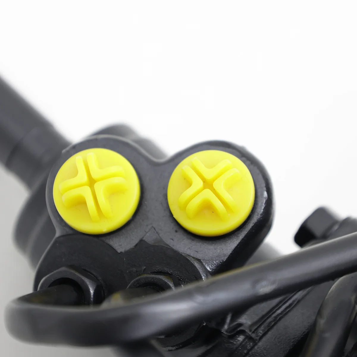 Рулевая рейка Ssang Yong Rodius I 2004-2013 без датчика Рулевая рейка Ssang Yong Rodius I 2004-2013 без датчика