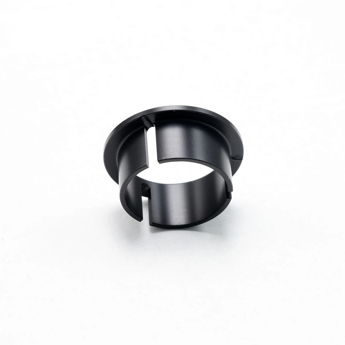 Втулка рулевой рейки D= 27мм ZF BMW 5 E39/VW Transporter T4/Audi BUSH-10011MM Втулка рулевой рейки D= 27мм ZF BMW 5 E39/VW Transporter T4/Audi BUSH-10011MM